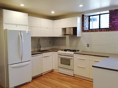 2nd image of 292 Ainslie St