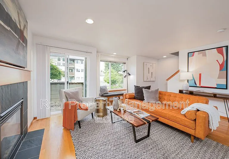 1145 N 91st St #A — Photo 31