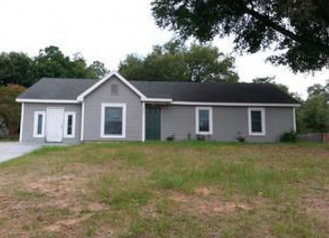 1st image of 4829 Birchwood Pl