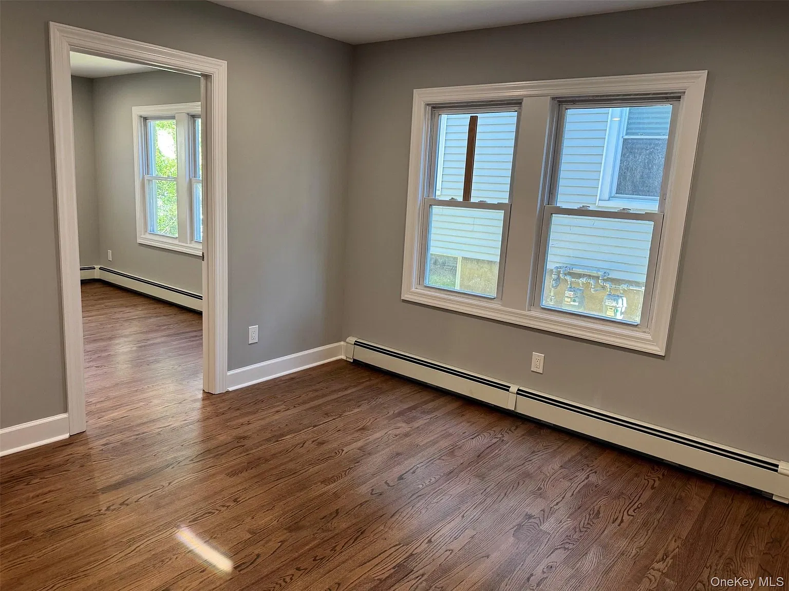 2 bed, 1.0 bath, 800 sqft, $3,500 — Photo 3
