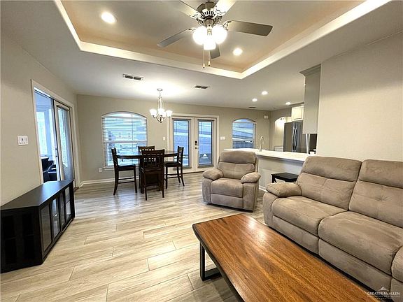 2nd image of 2106 Tanager Ln