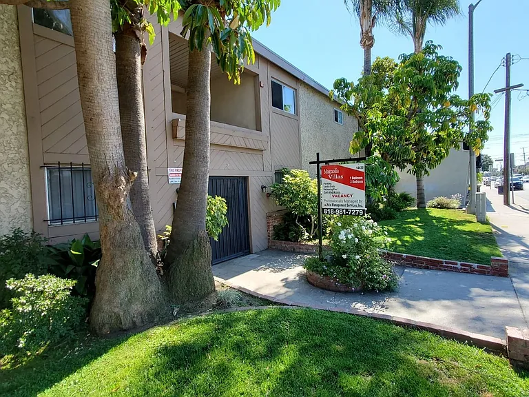 Magnolia Villas, LLC — Photo 1