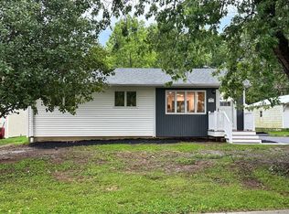 409 Meadow Dr, Greencastle, IN