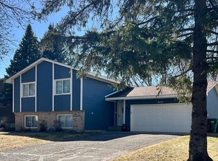 9153 Larch Ln N, Maple Grove, MN 55369