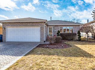 432 Emmerson Ave, Itasca, IL 60143