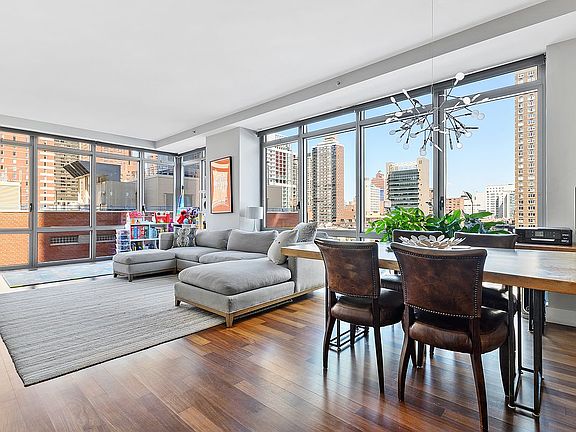 2nd image of 333 E 91st St APT 8A