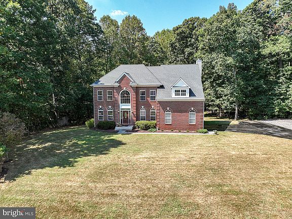 3rd image of 19000 Raines Dr