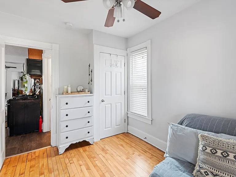 618 Van Buren St NE #1 — Photo 11