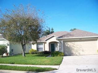 2405 Hidden Pine Ln NE, Palm Bay, FL 32905