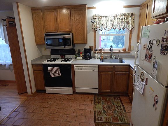 4th image of 4177 Chariot Ln