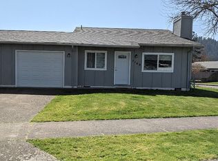 7169 B St, Springfield, OR 97478