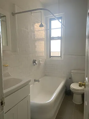 Rented by G Y B Realty Inc | media 7