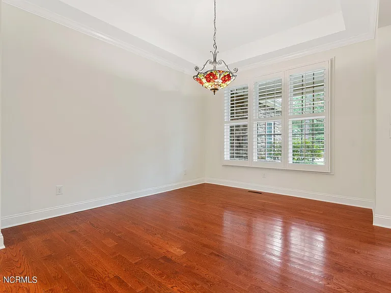 108 Hammerstone Cir — Photo 12