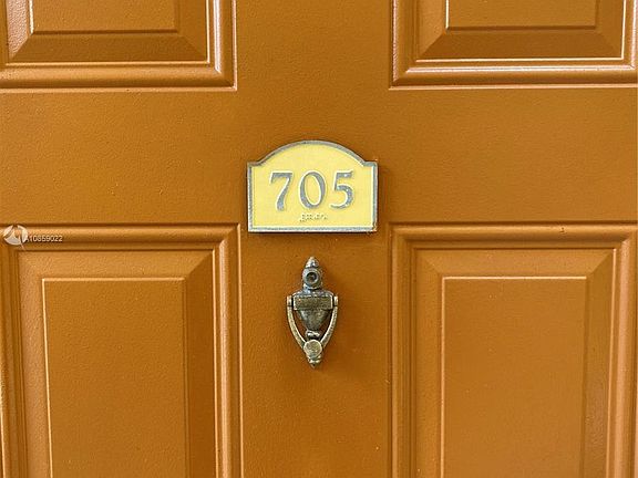 3rd image of 7670 Westwood Dr APT 705