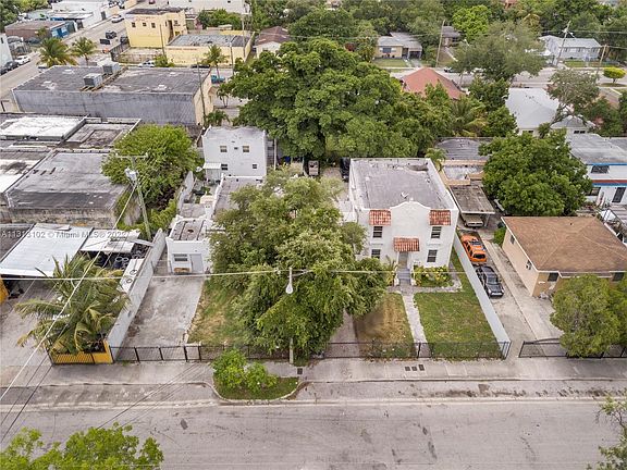 4th image of 5422 NW 5th Ave Unit 1