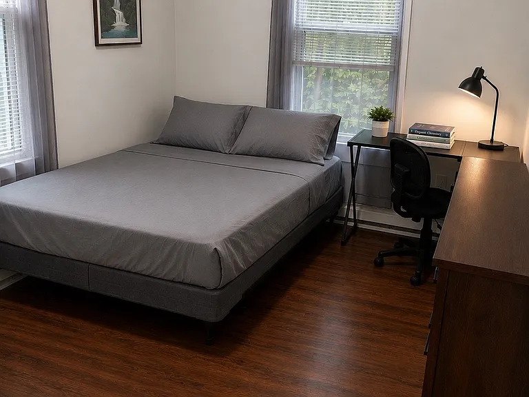 114 Ferris Pl #1 — Photo 22
