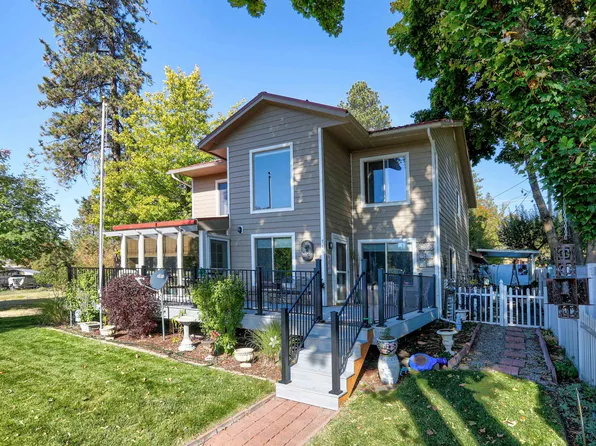 716 W 6th St, Medical Lake, WA 99022