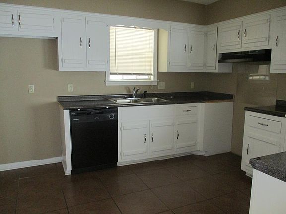 5th image of 5989 Pebble Beach Ave