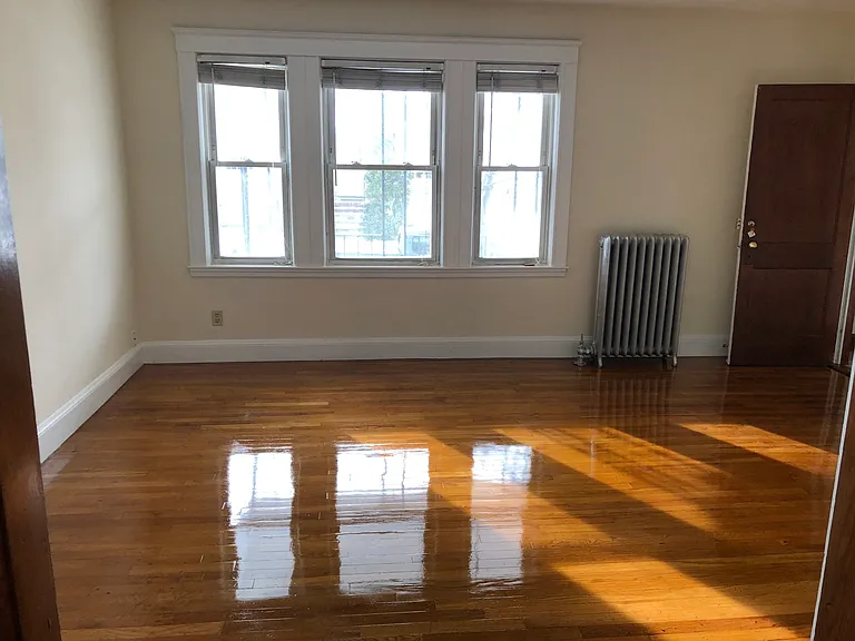 19 Cornell St #19 — Photo 3