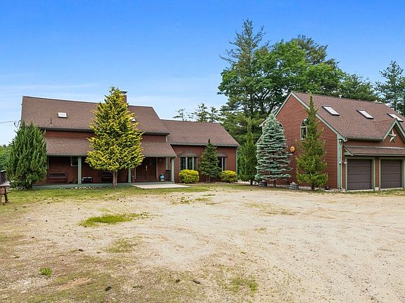 3rd image of 152 Kimball Rd