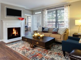 Lenox Village Apartments, Lincoln, NE 68506