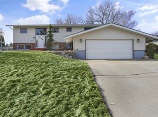 1104 19th Ave SW, Great Falls, MT 59404