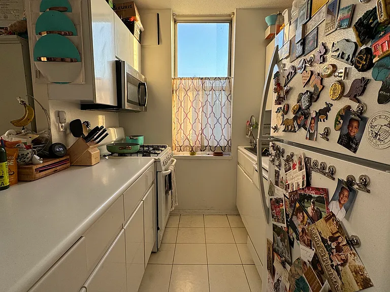 520 W 112th St #10F — Photo 3