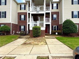 361 Bubble Creek Ct UNIT 6, Fayetteville, NC 28311