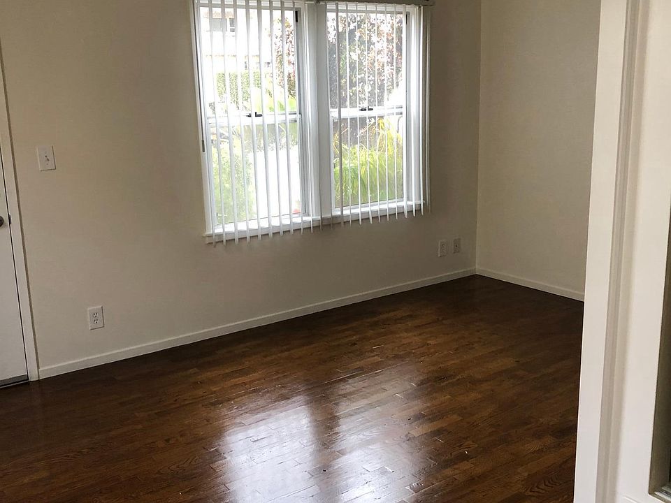 Main Room 1
