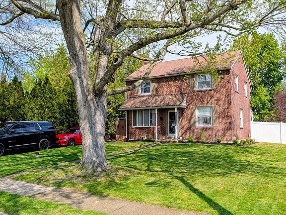 4th image of 89 Worrell Dr