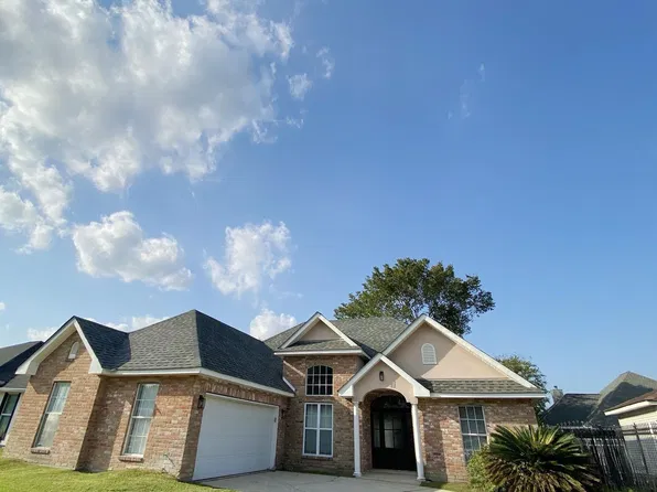 568 Foxwood Ln, La Place, LA 70068