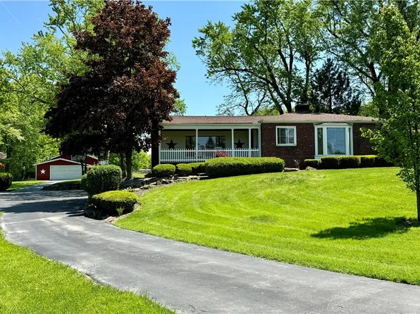 311 Niles Vienna Rd, Vienna, OH 44473