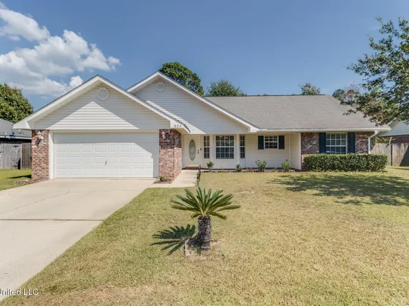1624 Lori Dr, Ocean Springs, MS 39564
