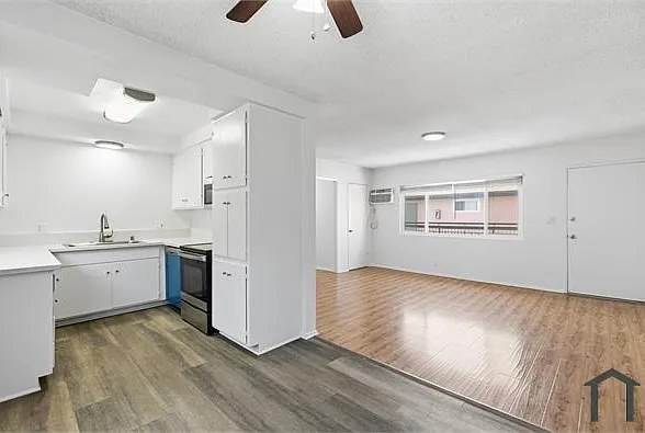 1 bed, $1,595 — Photo 2