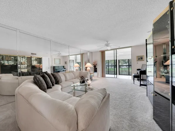 (undisclosed Address), Delray Beach, FL 33484