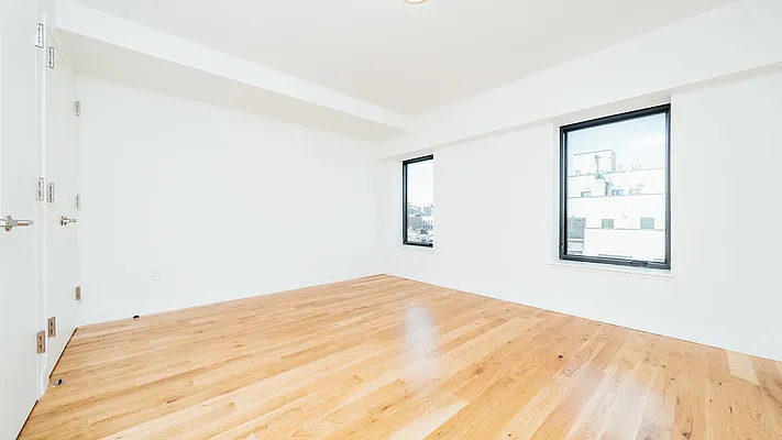 Rented by Nooklyn NYC LLC | media 21