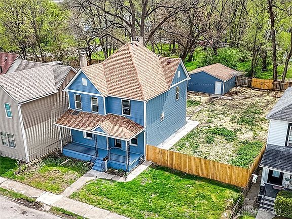 2nd image of 1542 McLain St
