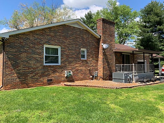 4th image of 655 Brookemeade Dr