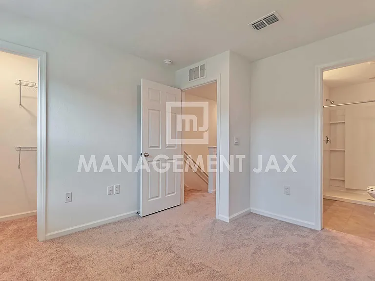8346 Asteroid St #1 — Photo 13