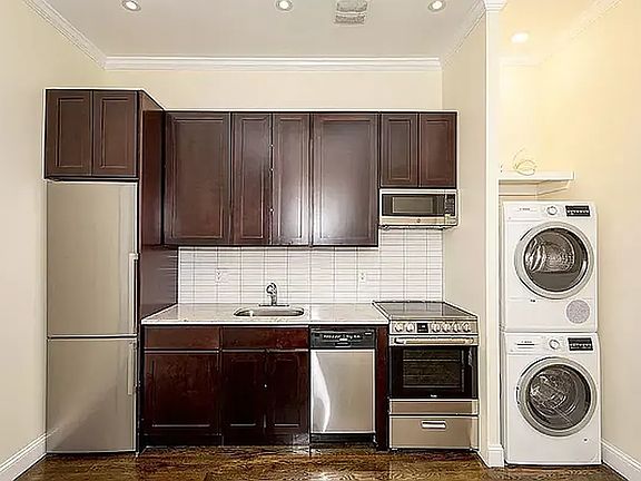 2nd image of 1377 Lexington Ave APT 1A