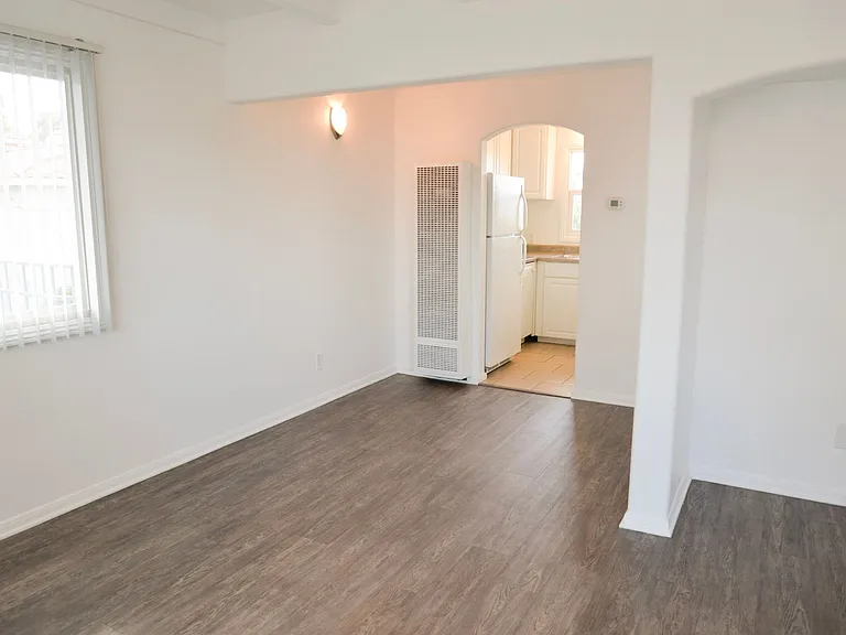 2601 S. El Camino Real — Photo 26
