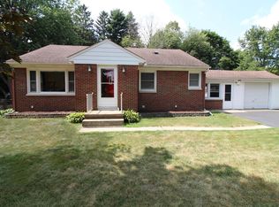 934 Farrell Ave, Kalamazoo, MI 49006