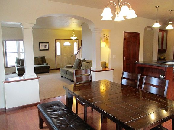 Dining area into KT