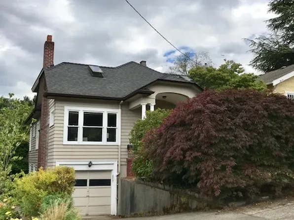 2908 Mayfair Ave N, Seattle, WA 98109