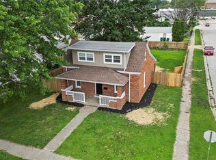 118 E 3rd St, O'Fallon, IL 62269