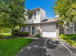 1170 N Nature Ct, Round Lake Beach, IL 60073