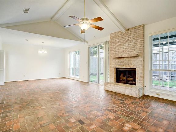 4th image of 1108 Nantucket Dr