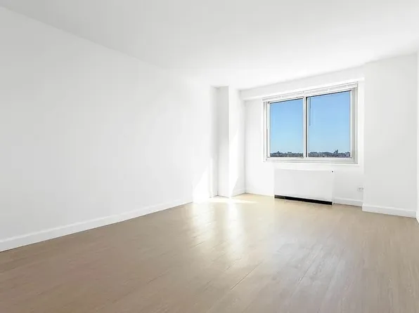 2600 Netherland Avenue image 8 of 22