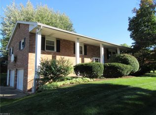 7180 Starcliff Ave NW, North Canton, OH 44720