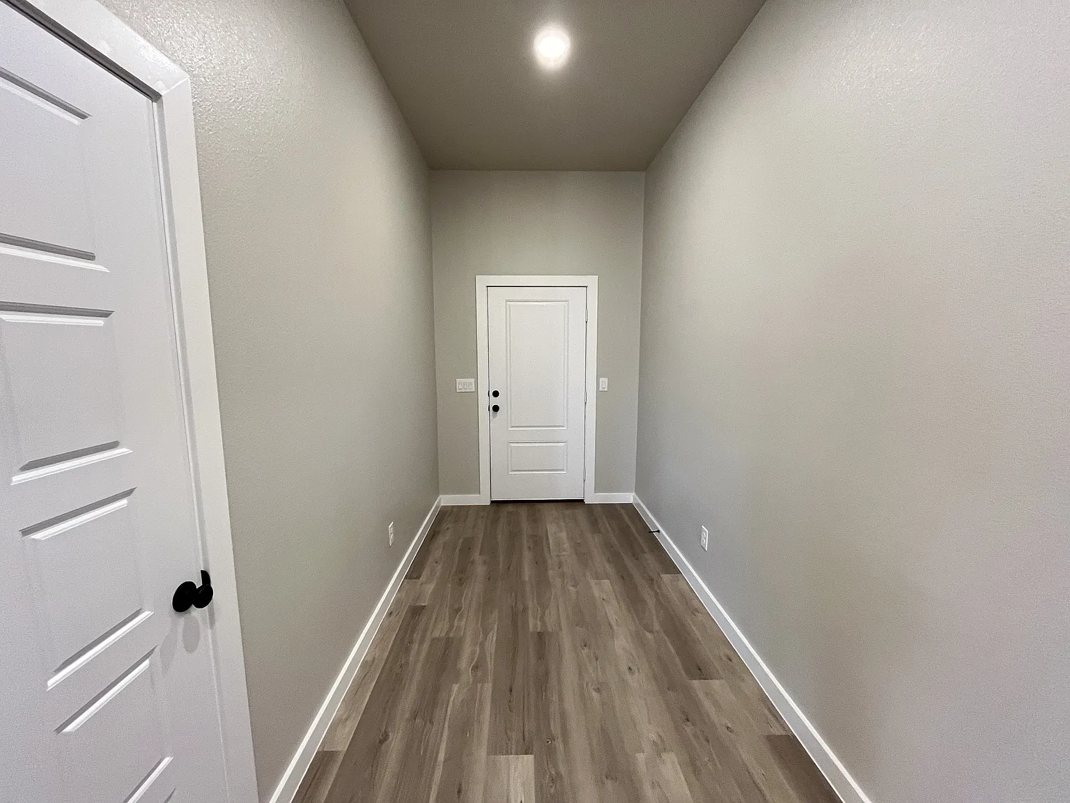 1302 Ross Avenue - 1 — Photo 3